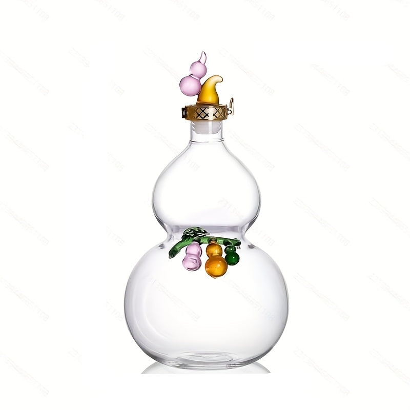 Hand-Blown Gourd-Shaped Glass Decanter with Golden Accents - 16.9oz Unique Whiskey & Wine Bottle