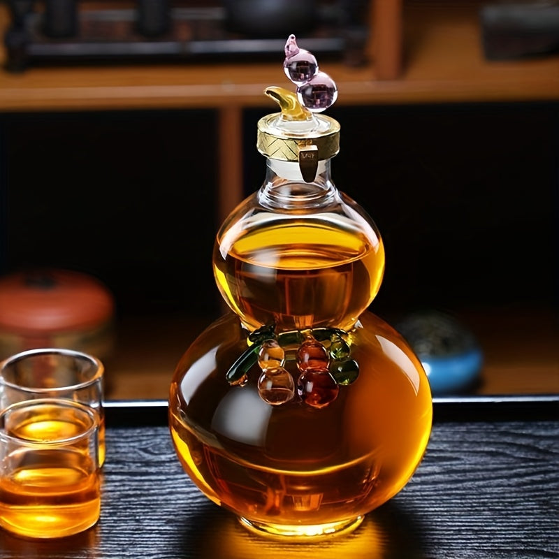 Hand-Blown Gourd-Shaped Glass Decanter with Golden Accents - 16.9oz Unique Whiskey & Wine Bottle